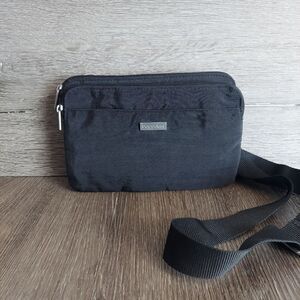Baggallini Waist Convertible Crossbody Fanny Pack Belt Bag Black Nylon Purse